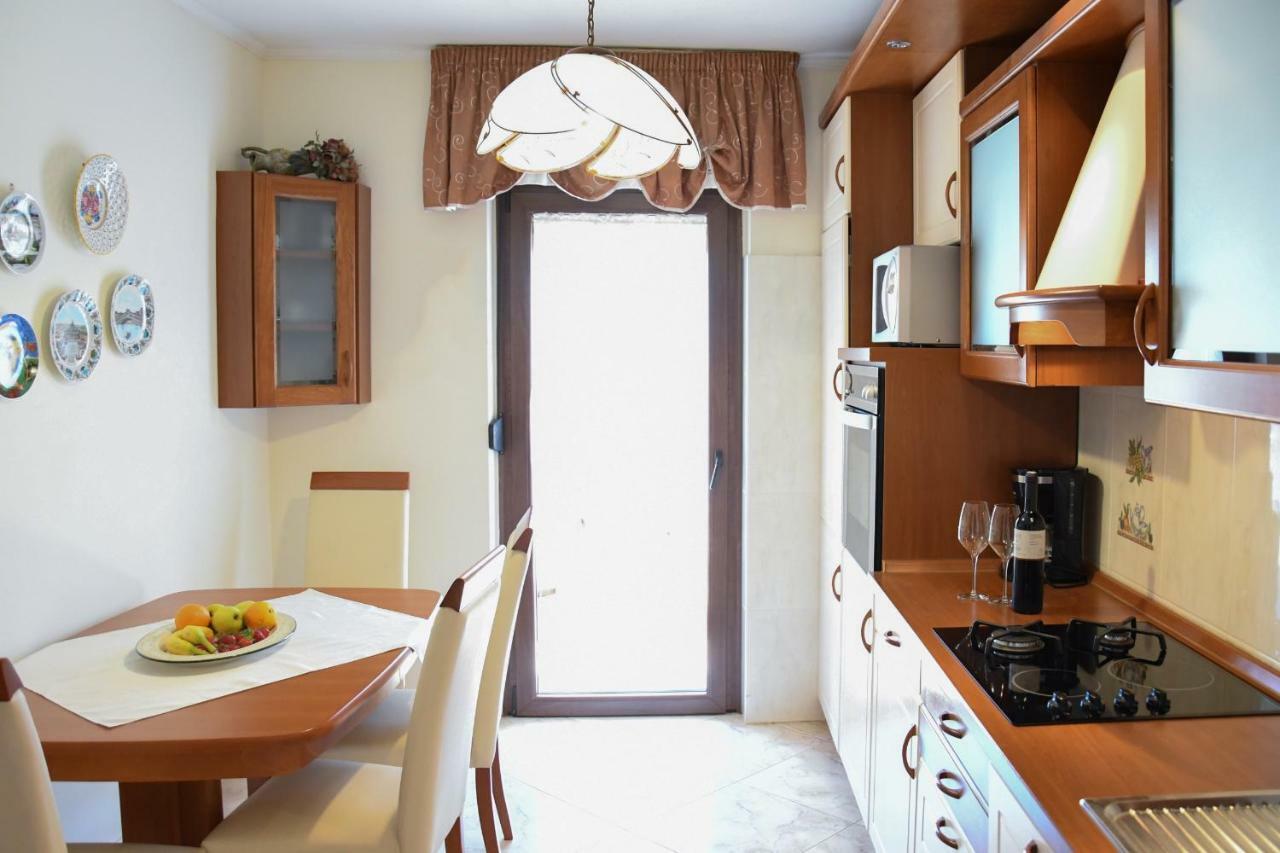 Duska Apartamento Umago Exterior foto